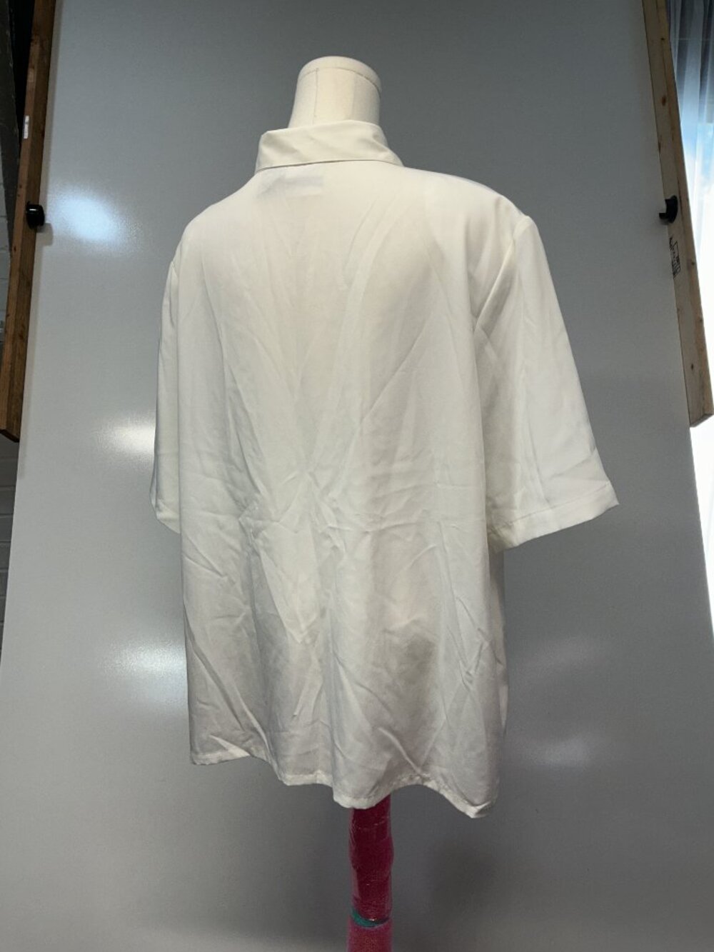 Koret 18 White Floral Embroidered Pearl Button Blouse Cottagecore - Picture 12 of 14